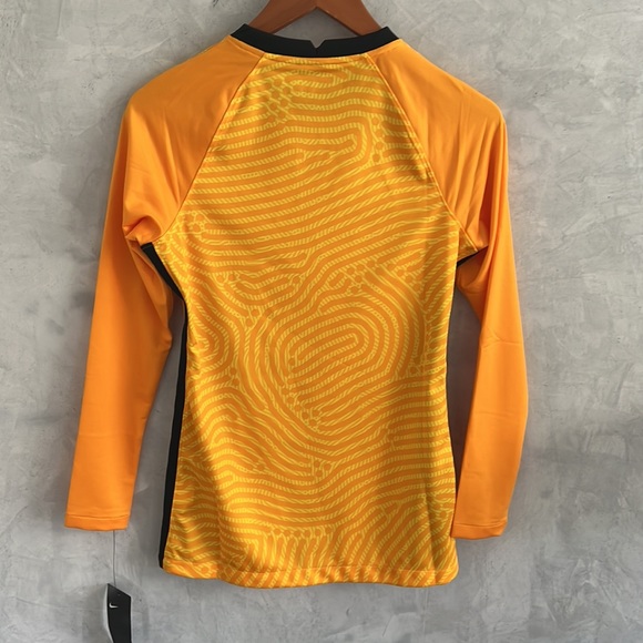 NWT Women’s Nike Long Sleeve GolKeeper Jersey, Size S - Picture 5 of 6
